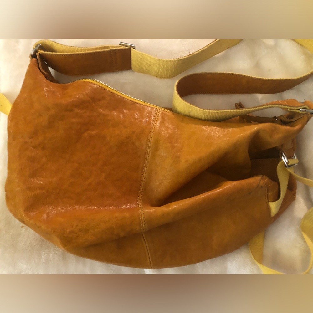 Melissa Frye Stylish Women's Leather Hobo and Mustard Yellow accent